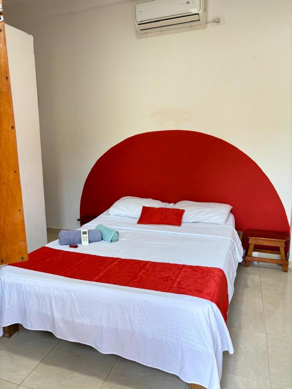Sierraventura Hostel Taganga Exterior photo